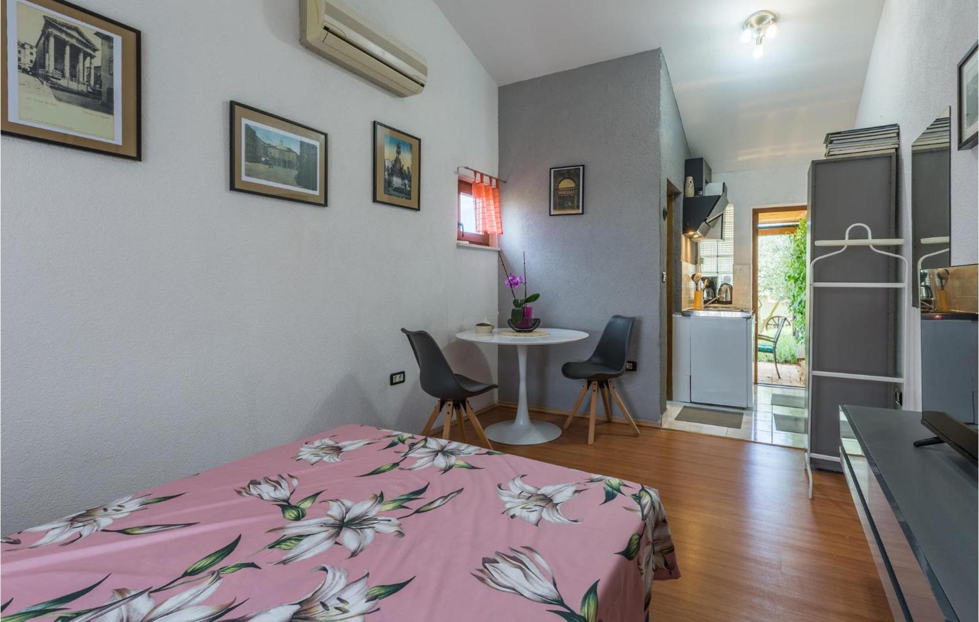 Beautiful Apartment In Jadreski With Wifi Εξωτερικό φωτογραφία
