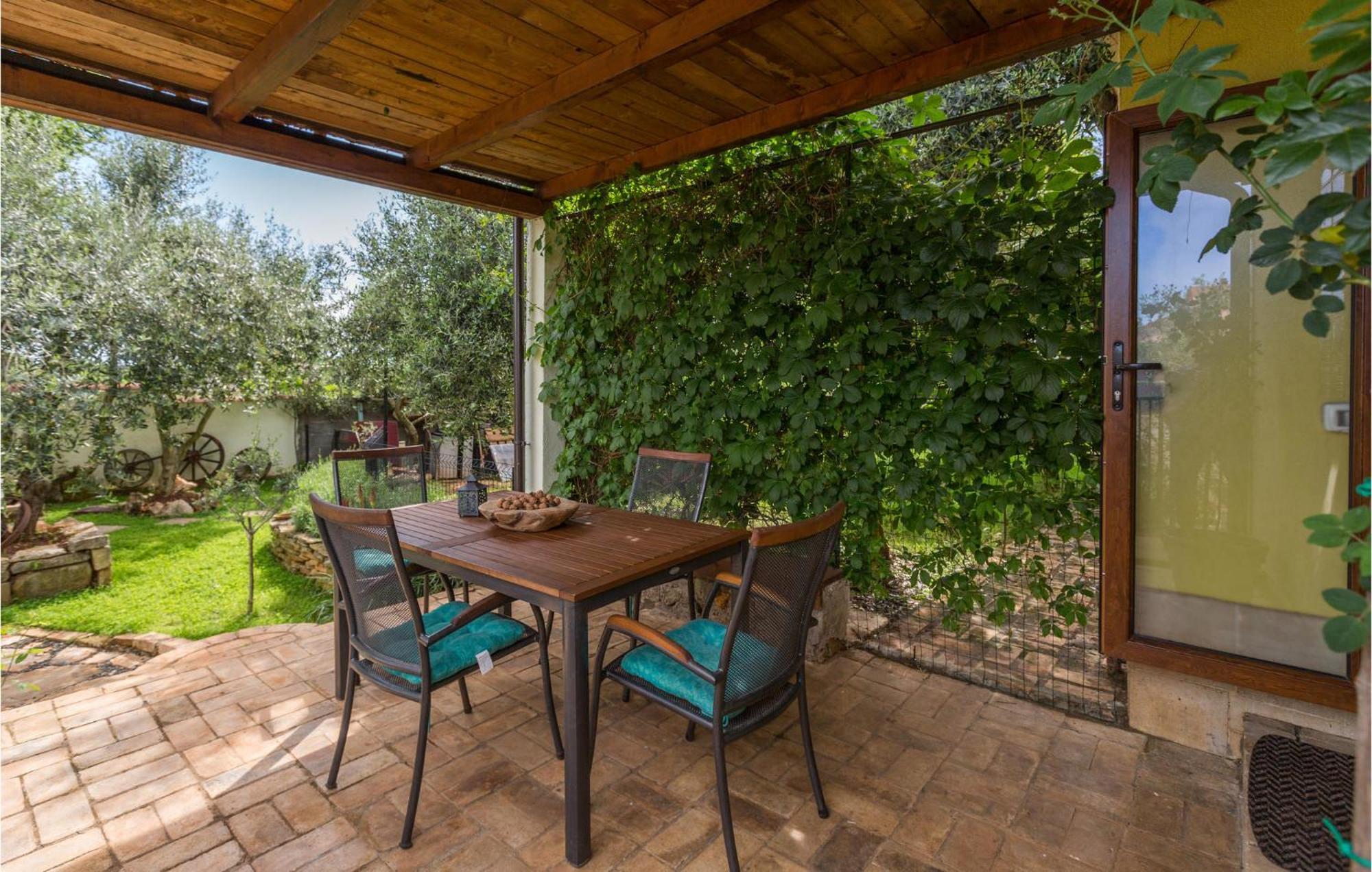 Beautiful Apartment In Jadreski With Wifi Εξωτερικό φωτογραφία